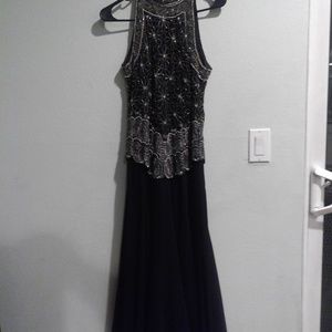 eveninggun dress